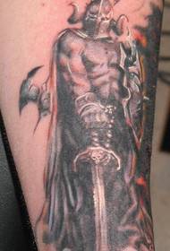 Arm mustavalkoinen tumma soturi tatuointi kuva