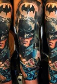 Arm realistična slika klovna batmana tetovaža
