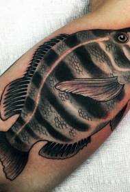 Patrón de tatuaje de brazo de pescado de color realista natural fresco