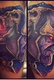 Immagine del tatuaggio del cranio del cattivo a sorpresa di colore superiore