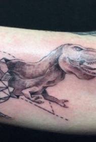 큰 팔에 반 사실적인 반 기하학 스타일의 공룡 문신 그림