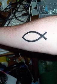 简单的鱼形符号黑色线条纹身图案