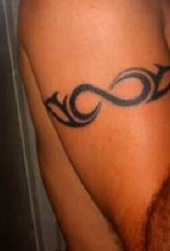 Patrwm tatŵ armband symbol anfeidredd arddull llwythol braich