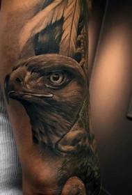 Model realitet tatuazh i krahut të zi me shqiponjë të zezë me kokë
