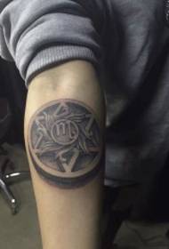 Рука 3d стиль шестиконечная звезда значок татуировки