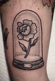 Arm swarte puntblommen tattoo patroan