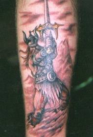 Arm kraftfull Viking krigare tatuering bild