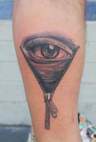 Tatuagem realista de olho e zíper no braço