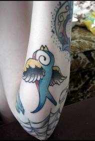 Pássaro bonito dos desenhos animados, pintado padrão de tatuagem de braço