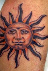 Хуманизирана слънчева татуировка на ръката