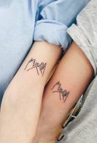 Pasangan lengan pengangkatan pola tato tangan kait
