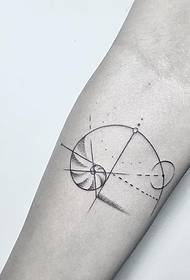 Geometrie conch braț mic model tatuaj proaspăt mic