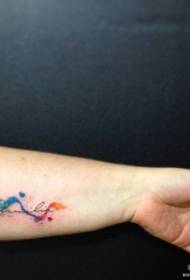 Arm Europe and the United States small fresh splash ink heart-shaped tattoo pattern
