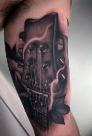 Modello di tatuaggio per chitarra molto realistico