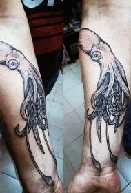 Brazo da vella escola patrón de tatuaxe de calamar en branco e negro