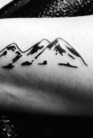 Piccolo modello di tatuaggio del braccio di montagna nero semplice
