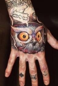 Modello tatuaggio testa gufo posteriore colorato a mano