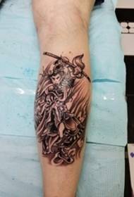 Черно-серый классический личность линия татуировки мифический персонаж татуировки Sun Wukong