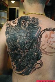 Mabega ya kiume super nzuri ya jua muundo wa tatoo wa Wukong