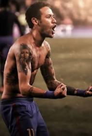 Futbalová hviezda Neymar tetovanie
