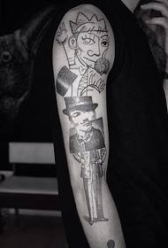 Tatuaggio a braccio grande
