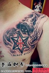 Modello di tatuaggio da mago bello classico petto anteriore maschile