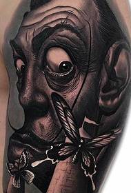 Tatuaggio ritratto realistico di Papa Benedetto