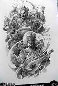 Consiglia un modello tradizionale di tatuaggio mitico personaggio