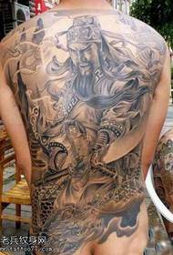 Hela ryggen är mycket personlig Guan Gong tatueringsmönster