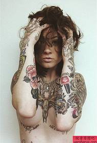 Tatuaggio ragazza