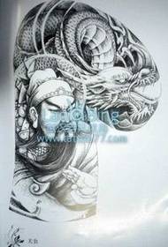 Tradisyonal na Half Tattoo Tattoo Pattern: Half Tricks Guan Tattoo Pattern Larawan