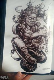 Традиційні татуювання Raytheon візерунок