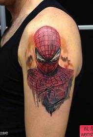 Arm cool klassiek spiderman tattoo-patroon