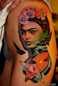 Per tutti a godere di un tatuaggio di bellezza sexy funziona