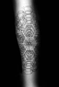 Tatuaje-eredu geometrikoak Tatuaje-eredu geometrikoak ikusizko inpaktu sendoarekin