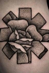 Tatuatge de braça de la noia de la rosa de la imatge del tatuatge