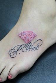 Vrouwelijk tattoo-patroon: Voetkleur Diamant tattoo-patroon Tattoo Foto