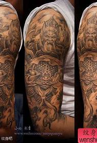 Brakoj malvarmeta Wu Ji Shen Zhao Gongming tatuaje mastro