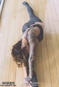 C'è una specie di tatuaggio chiamato tattoo tattoo