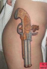 Pampaganda ng pattern ng tattoo ng tattoo ng pistol (maraming mga larawan)