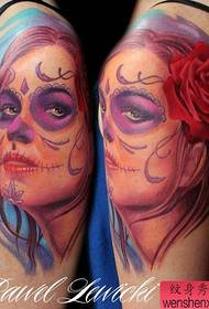 Tatuatges de bellesa no morts europeus i americans