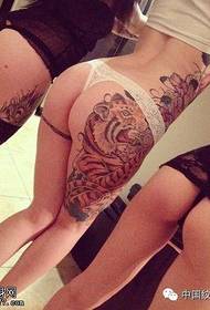 Sexy tanga tetování dívka fotka