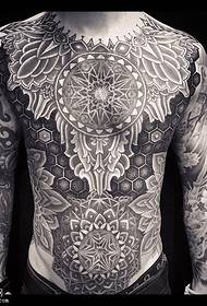 Класичний верхній корпус традиційний візерунок татуювання ванілі