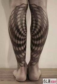 Tatuaggio di pungiglione bianco e nero alternativo da uomo