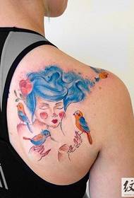 Bela trikita akvarelo tatuaje