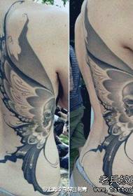 Patrón de tatuaxe de bolboreta fresco de lado a atrás