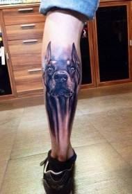 Motivo tatuaggio doberman nero in vitello