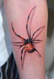 Anak laki-laki lengan pola tato laba-laba tampan populer