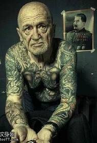 Wzór tatuażu europejskiego i amerykańskiego starego człowieka