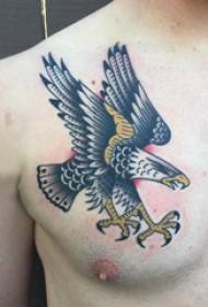 عکس تاتو عقاب تصویر تاتو عقاب نر در سینه